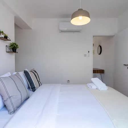 דירה Chloris 3- Bedroom W/pool In לרנקה