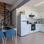 Chloris 3- Bedroom W/pool In