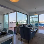 아파트 Chloris 3- Bedroom W/pool In *