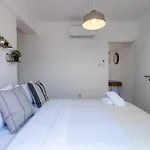 아파트 Chloris 3- Bedroom W/pool In 라르나카
